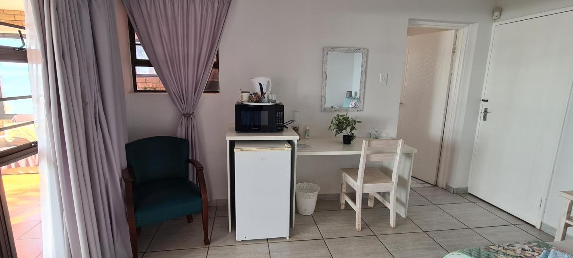 Ocean View Guest House Джефрис Бей Екстериор снимка