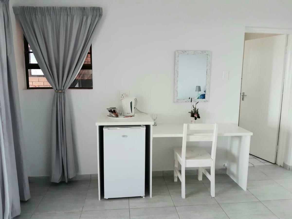 Ocean View Guest House Джефрис Бей Екстериор снимка